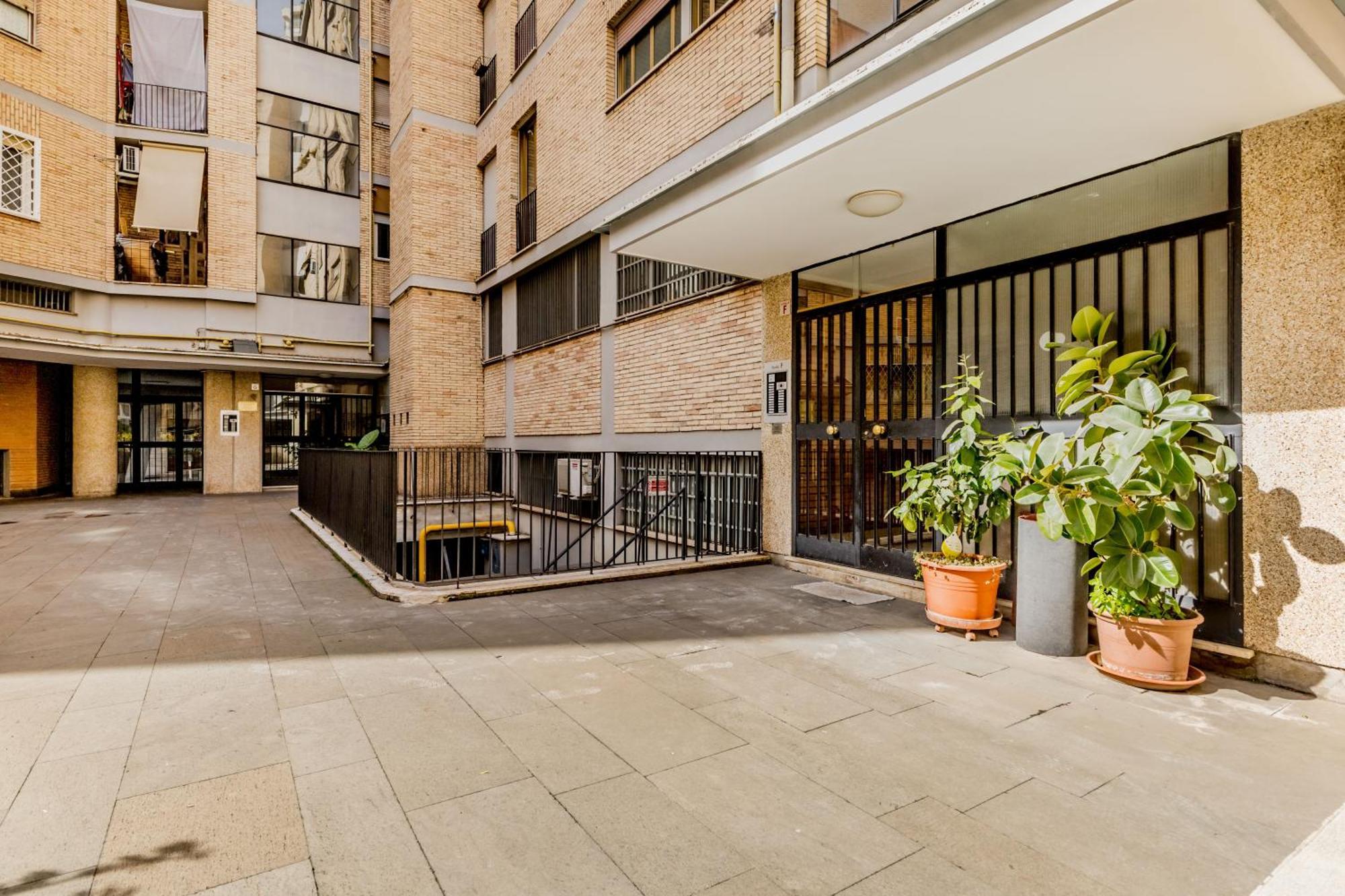 Apartment Domus Urbe Piramide Rome